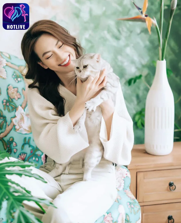 Đào Phương Anh-hotlive 