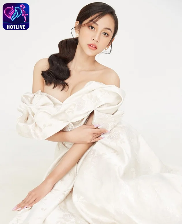 Lương Mỹ Kỳ-hotlive